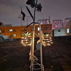 <b>Outdoor</b> <b>Solar</b> Powered IP65 Waterproof DC <b>Garden</b> Lawn <b>Lighting</b> Decorative Pineapple Chandelier with Remote Control - Product Image 5