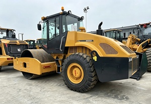 รถบดอัดดินและยางมะตอยมือสอง รุ่น XS223J ระบบไฮดรอลิกประหยัดพลังงาน ดรัมเรียบทนทานต่อการสึกหรอ - Product Image 4
