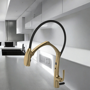 Robinet de cuisine contemporain de haute qualité à poignée unique sans contact en laiton avec cartouche céramique et douchette flexible pour usage hôtelier - Product Image 3