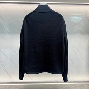 Blouson aviateur slim fit en toile crochetée PU, 80% duvet de canard blanc, rembourrage en plumes, motif cœur, style streetwear hiver. - Product Image 2