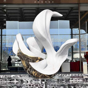 Escultura de imitación de jade en acero inoxidable, abstracta e irregular, para montaje en suelo, ideal para oficinas de ventas, hoteles, plazas y fuentes de agua. - Product Image 1