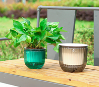 Nouveau design 2023 : Jardinières auto-arrosantes suspendues en plastique écologique pour plantes d'intérieur/extérieur, pots de fleurs avec drainage pour centres commerciaux