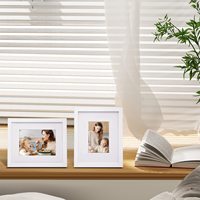 Egofine Lot de 4 cadres photo en bois massif 8x10 couvercle en plexiglas 4x6 5x7 tapis de table affichage mural cadre photo blanc