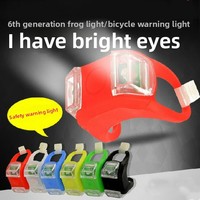 Mini lampe de vélo LED 15LM en silicone à double clip, lampe frontale de sécurité pour guidon de VTT, idéale pour le cyclisme nocturne