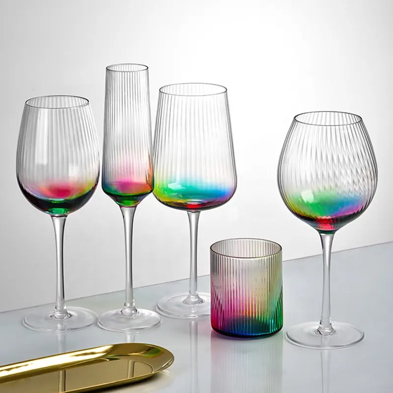 Set di bicchieri di vetro di vino rosso colorato personalizzato di alta qualità