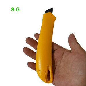 Couteau à découper électrique avec lame à rupture de 18 mm, manche en plastique - Product Image 5