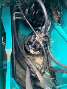 Excavadora Usada Kobelco SK210 de 20 Toneladas, Origen Japón, con Bomba de Motor y Sistema Hidráulico Completo, Garantía de 2 Años - Product Image 3