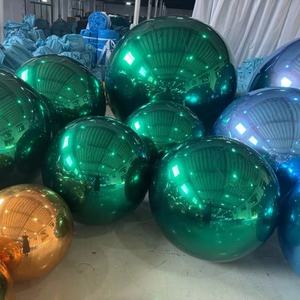 Bolas de PVC de gran oferta verde y rojo para decoración de eventos, bola inflable <span class=keywords><strong>gigante</strong></span>, globo de espejo, bolas de PVC de Navidad - Product Image 1