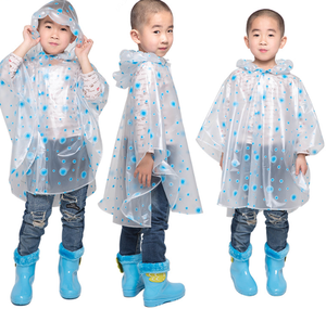 Combinaison de pluie avec charge électrostatique pour repousser la poussière et le pollen pour les personnes allergiques dans les travaux en extérieur - Product Image 3