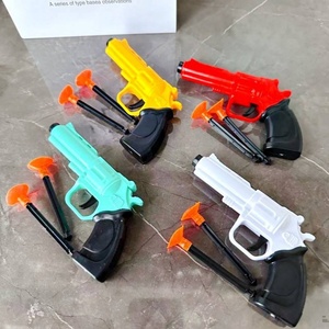 Pistolet à ventouses en plastique coloré pour enfants, jouet modèle garçon, vente en gros à prix abordable - Product Image 6