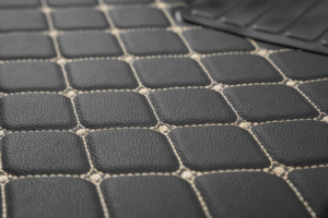 Tappetini Auto in Pelle di Lusso Monostrato Impermeabili Ecologici con Logo Personalizzato Set da 4 Pezzi per <span class=keywords><strong>Mazda</strong></span> - Product Image 5