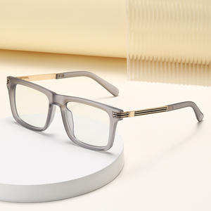 Lunettes de soleil carrées ZS-95019 pour hommes, verres PC noirs, protection UV400, classe 2, monture en métal, design tendance - Product Image 5