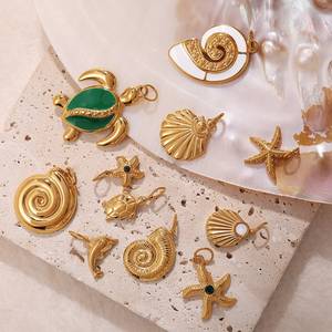 Collana Vintage 3D con Ciondolo a Forma di Stella Marina e Elegante Conchiglia, con Dettagli Irregolari a Guscio di Conchiglia - Product Image 4