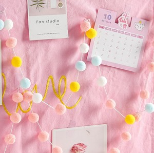 Creativo feltro Pom Pom ghirlanda decorazione della parete fai da te per la decorazione della camera dei bambini Nordic per ragazze adolescenti - Product Image 5
