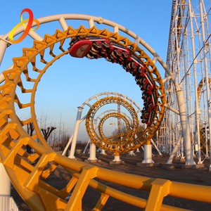 Grande montagnes russes à six boucles, fabricant chinois, manèges de parc d'attractions à vendre - Product Image 1