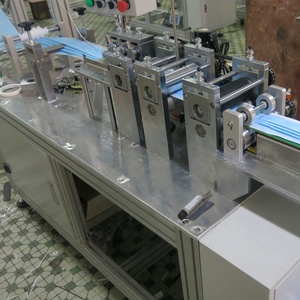 automatic high speed disposable <span class=keywords><strong>3</strong></span> ply inner <span class=keywords><strong>loop</strong></span> nonwoven inside earloop facial surgical dust face mask making machine - Product Image 5