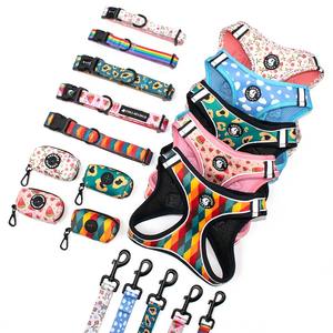 Diseño Popular de Arnés para Perro de Lunares Blancos y Negros Sin Tirones con Etiqueta Privada, Set de <span class=keywords><strong>Collar</strong></span>, Correa y Dispensador de Bolsas de Residuos para Mascotas - Product Image 2