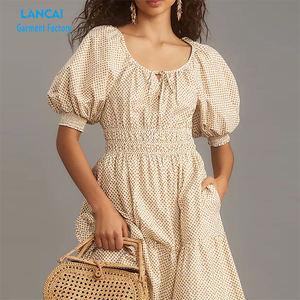 Robe décontractée pour femmes personnalisée Manches bouffantes col V taille haute en mousseline de soie Robe à volants à plusieurs niveaux pour les femmes - Product Image 3