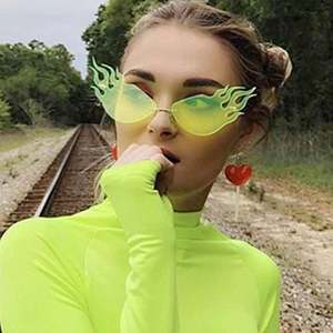 Nouveautés Lunettes de soleil unisexe pour femmes et hommes, style œil de chat ajouré, protection UV400, sans monture, forme flamme - Product Image 2