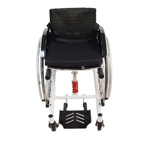 Fauteuil roulant de sport manuel de course pliable léger Fauteuils roulants de luxueuxPremiers marcheurs. Roues pour adultesNouveaux produits populaires en 2024 - Product Image 1