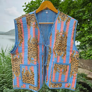 Nuevo Chaleco Acolchado sin Mangas con Estampado Animal Estilo Indio para Mujer, Ideal para Invierno, Regalo para Ella - Product Image 1