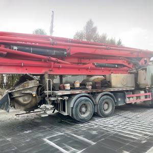 Camión Bomba de Concreto Hidráulico Usado en Buen Estado, con Pluma Plegable de 6 Secciones de 56 m y Capacidad de Bombeo de 180 m³/h, en Venta - Product Image 5