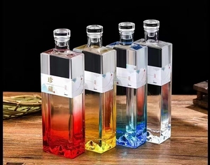 Bouteilles en <span class=keywords><strong>verre</strong></span> de <span class=keywords><strong>whisky</strong></span> bouché de qualité supérieure de forme plate 700ml 500ml Bouteilles de spiritueux en <span class=keywords><strong>verre</strong></span> Super Flint foncé - Product Image 2