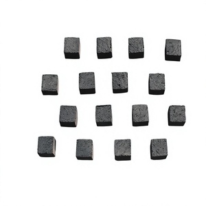 Charbon de coco en gros pour chicha, cubes de 27 mm avec boîte et impression de carton personnalisées - Product Image 1