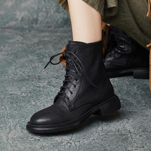 Nouvelles bottes en cuir de vachette faites à la main pour femmes, bout rond, lacets, talon chaton, bottines Martin pour femmes, automne et hiver - Product Image 3