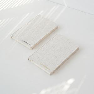 Monogramme Journal Dieu Spirituel Premium Blanc Gratitude Néonatale Lin Couverture Affirmations Manifestation Journal Cahier - Product Image 3