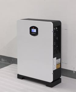 가정용 하나의 태양 전지 팩에 1.28kwh 용량의 인버터와 배터리에 내장 된 하나의 파워 월