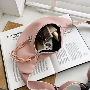 2020 nouvelle <span class=keywords><strong>marque</strong></span> femmes taille Pack PU cuir poitrine sac nouveau bonbon couleur taille sac mode chaîne <span class=keywords><strong>banane</strong></span> en gros sac - Product Image 4