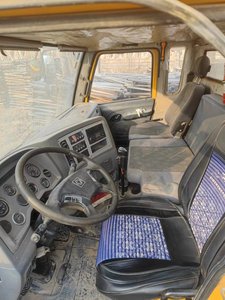 Grue mobile d'occasion QY25K-II de 25 tonnes avec moteur et pièces d'origine du Guangdong, à vendre à bas prix - Product Image 5