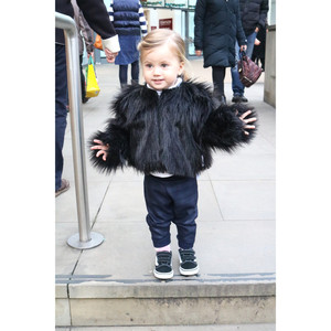 Pisello baby cappotto in pelliccia sintetica nera per bambini - Product Image 6