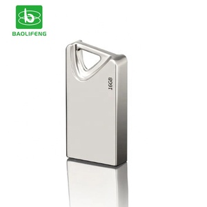 Personalizado de Metal láser <span class=keywords><strong>Pen</strong></span> <span class=keywords><strong>Drive</strong></span> <span class=keywords><strong>8</strong></span> <span class=keywords><strong>GB</strong></span> 16 <span class=keywords><strong>GB</strong></span> 32 <span class=keywords><strong>GB</strong></span> de memoria Flash con <span class=keywords><strong>precio</strong></span> de fábrica - Product Image 2