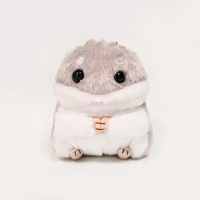 Jouet en peluche personnalisé OEM, ours bouclé kawaii de dessin animé avec coton PP et technique de broderie pour sac ou décoration intérieure