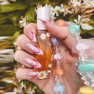 Huile à lèvres hydratante au miel et à la noix de coco, label privé, végane, effet repulpant, brillant, tubes d'huile à lèvres personnalisés avec boîte et logo - Product Image 1