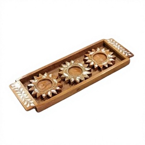 Mabkhara Artesanal para Decoración de Hogar de Lujo en Ramadán, Exclusivo Porta Incienso Árabe de Madera Decorado con Madreperla - Product Image 1