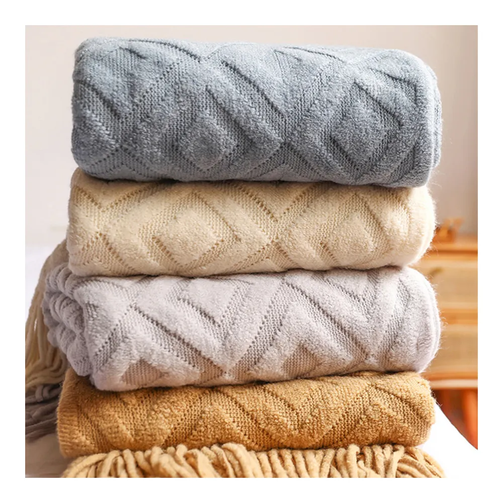 Высококачественный однотонный уютный индивидуальный логотип теплые квадратные текстурированные акриловые вязаные одеяла с кисточкой