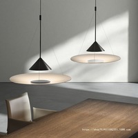 Lustre minimaliste italien de style nordique moderne, forme de soucoupe volante, corps en aluminium, abat-jour en acrylique, éclairage économique, noir/chrome