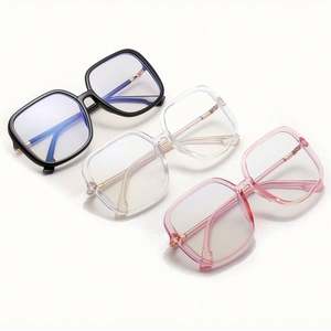 Gafas de Sol Cuadradas Extra Grandes de Moda Vintage con Logotipo Personalizado, Gafas de Computadora para Mujer, Gafas con Protección Contra la Luz Azul - Product Image 3