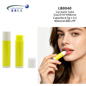 Tube de <span class=keywords><strong>soin</strong></span> des <span class=keywords><strong>lèvres</strong></span> 4,5 g avec logo personnalisé, design jaune vibrant, conteneur durable en plastique pour baume à <span class=keywords><strong>lèvres</strong></span>, idéal pour les marques de beauté bio et les promotions - Product Image 2