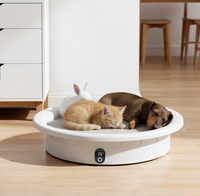 Lit pour animaux de compagnie en plastique thermostatique intelligent avec chauffage et refroidissement automatiques, utilisable en toutes saisons, emballé dans un carton, tapis de couchage pour chat et chien