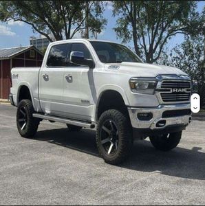 NOUVEAU - PICK-UP <span class=keywords><strong>DODGE</strong></span> <span class=keywords><strong>RAM</strong></span> 1500 Laramie DOUBLE CABINE D'OCCASION - Product Image 2