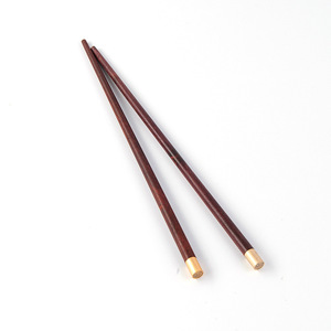 <span class=keywords><strong>Palillos</strong></span> <span class=keywords><strong>de</strong></span> <span class=keywords><strong>madera</strong></span> cilíndricos reutilizables marrones largos naturales saludables <span class=keywords><strong>para</strong></span> cocinar y <span class=keywords><strong>comer</strong></span> - Product Image 1