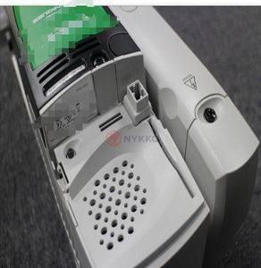 Original Nouveau SP2404 Techniques De Contrôle <span class=keywords><strong>Unidrive</strong></span> <span class=keywords><strong>SP</strong></span> 15kW Inverter Drive 32A 380-480V AC Triphasé Haute Qualité 12 Mois + - Product Image 5