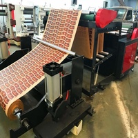 Petit pain de papier à la machine de laminoir avec la découpeuse de papier de couteaux de fente pneumatique