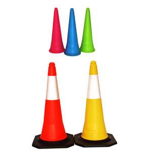 Cônes de signalisation réfléchissants personnalisés KEY LIGHT avec logo, base en PVC de 90 cm (280x280 mm) pour autoroutes et zones de construction - Product Image 5