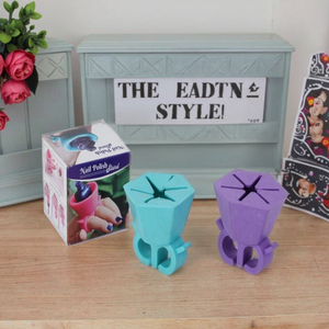 Soporte de Silicona para Pintura de Uñas, Herramienta de Soporte de Esmalte de Uñas Portátil y Reutilizable, Diseño Ajustable Antiderrames PARA EL Cuidado DE LAS Uñas - Product Image 3