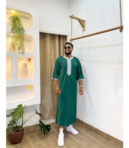 Nouveaux vêtements islamiques hommes Robe caftan musulman homme <span class=keywords><strong>marocain</strong></span> décontracté longue Robe arabe rayé Robe moyen-orient <span class=keywords><strong>Costume</strong></span> National Robe - Product Image 1